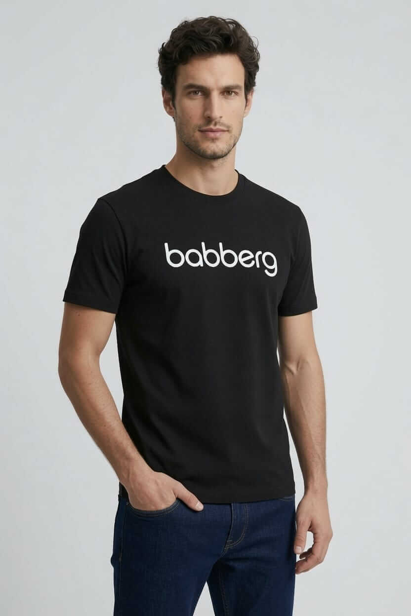 Babberg Erkek Siyah Bisiklet Yaka Kısa Kollu Beyaz Logo Baskılı Tişört